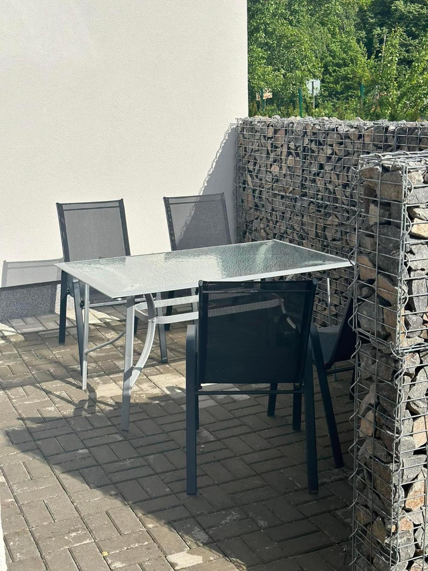 Apartament Sirava