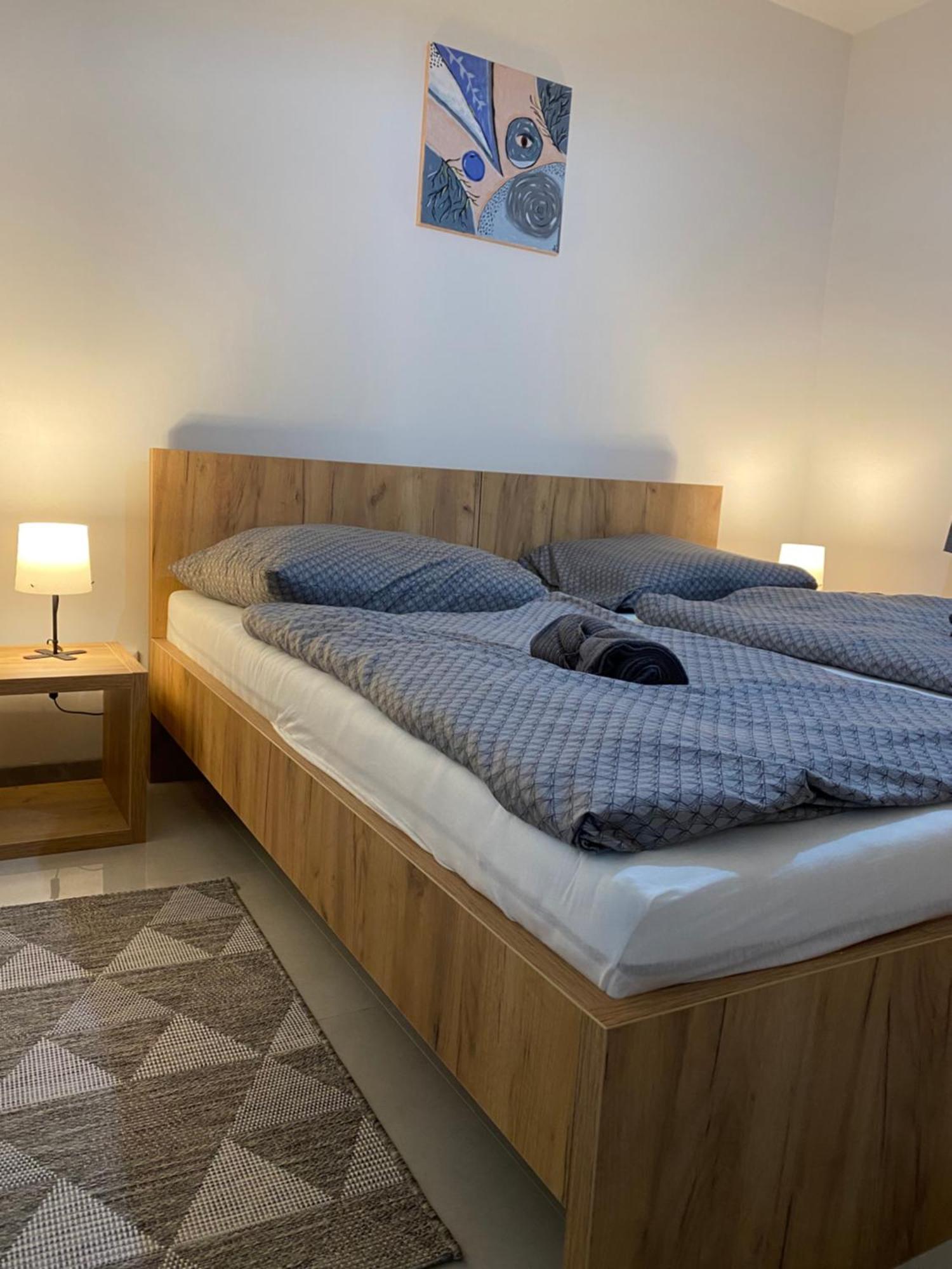 Apartament Sirava